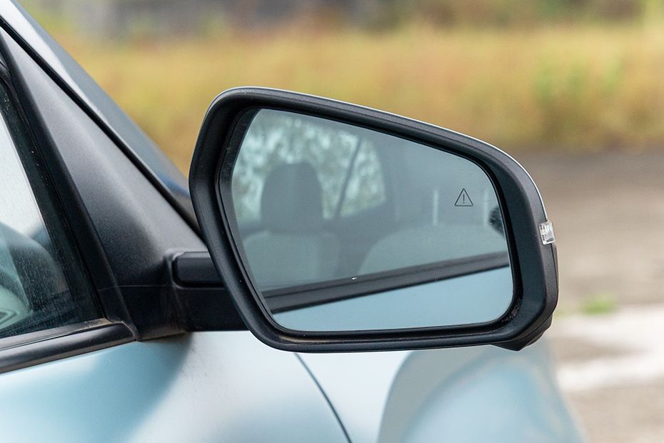 Side mirror rear angle Image of Creta Electric