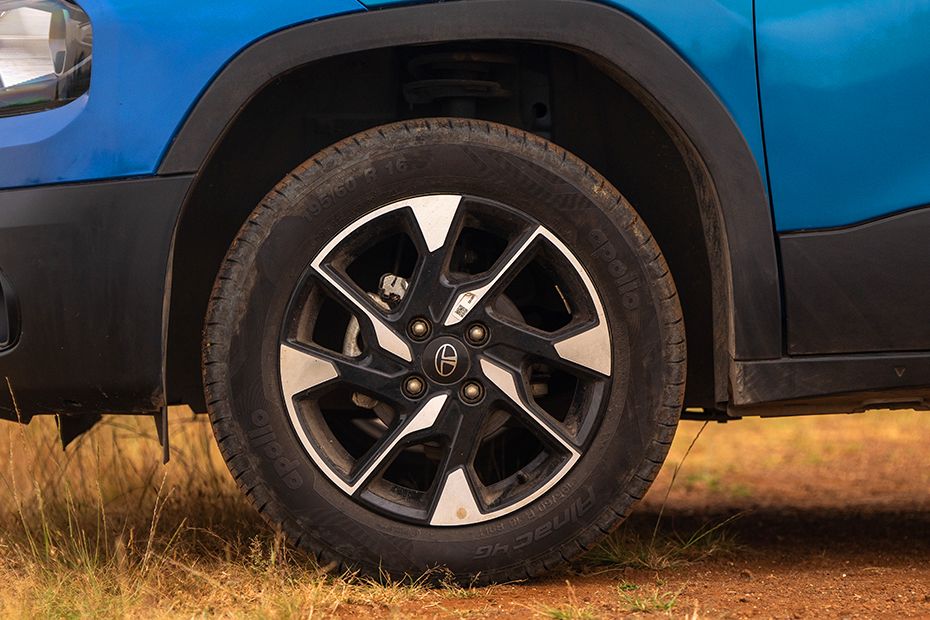 Wheel arch Image of Punch