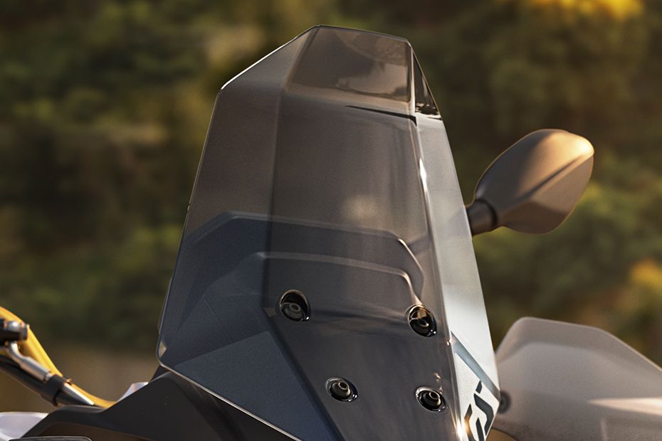 Windshield View of F 450 GS