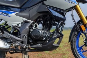 Engine of CB125 Hornet