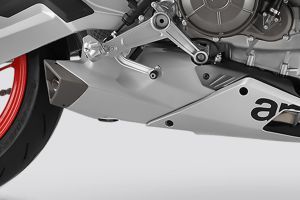 Exhaust View of RS 660