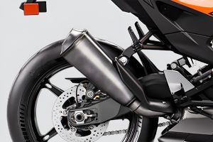 Exhaust View of 990 RC R