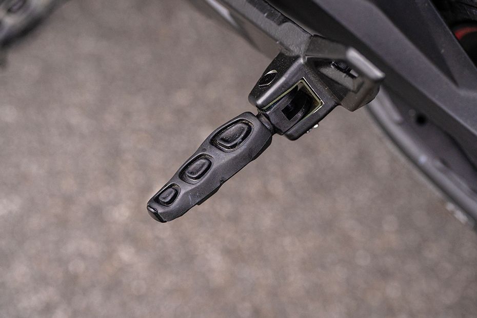 Foot Rest View of X47 Crossover