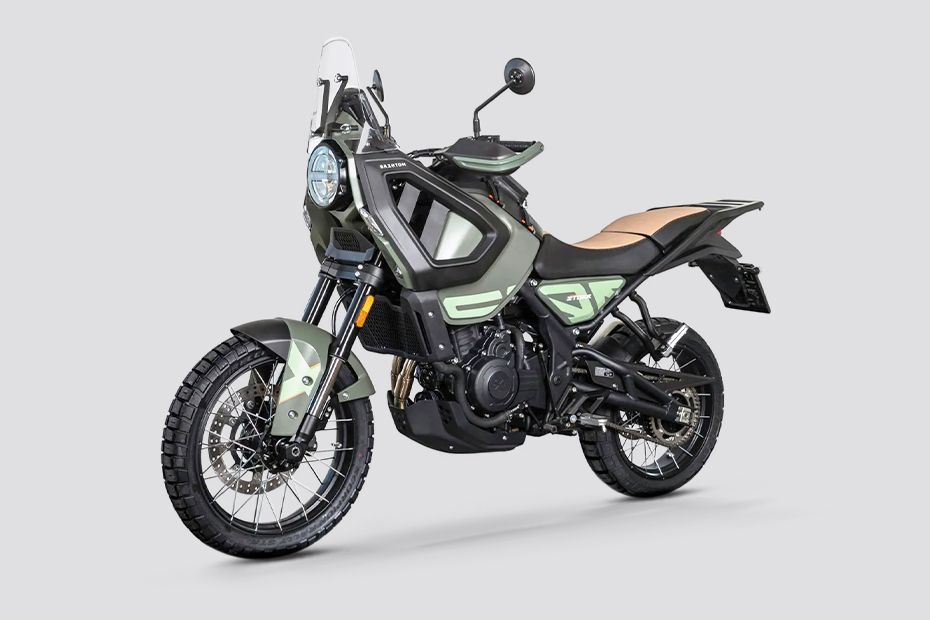 Front Left View of Crossfire 500 Storr