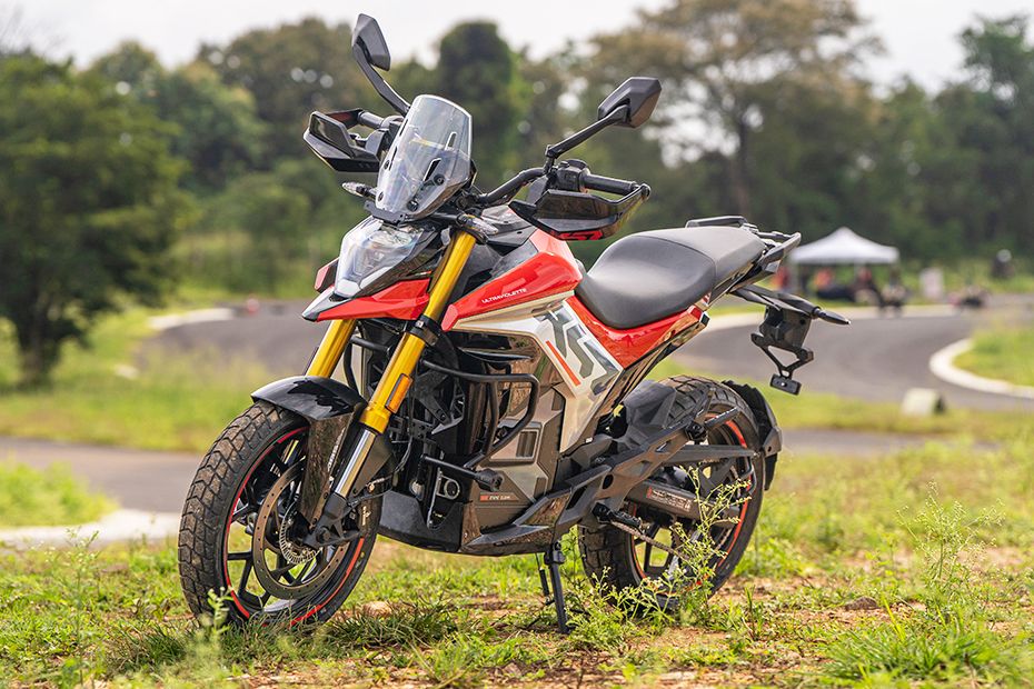 Front Left View of X47 Crossover