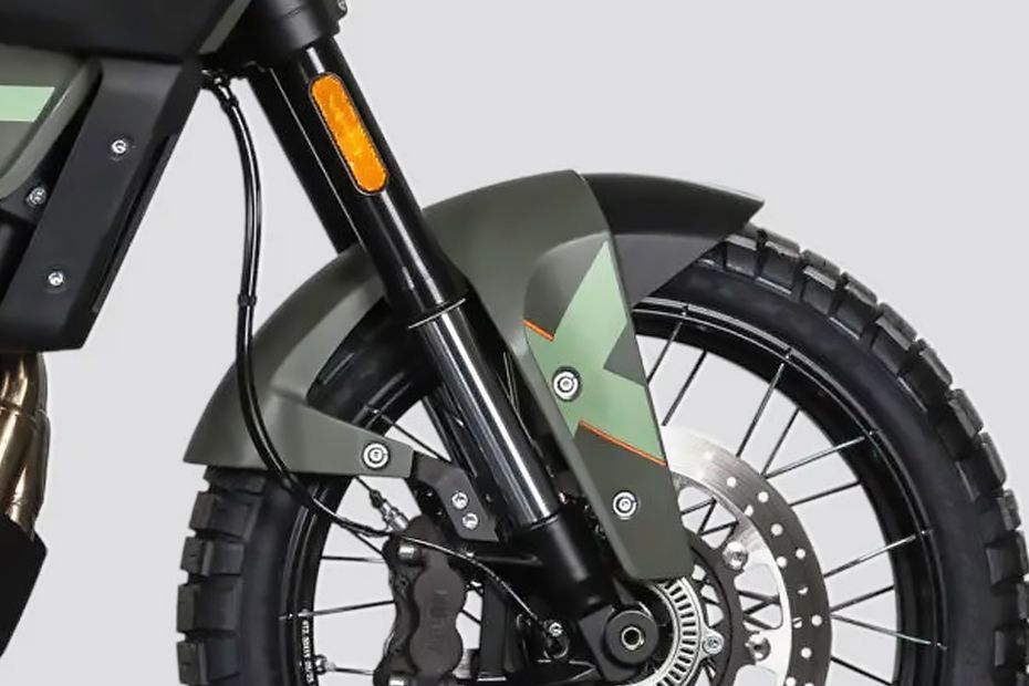 Front Mudguard & Suspension of Crossfire 500 Storr