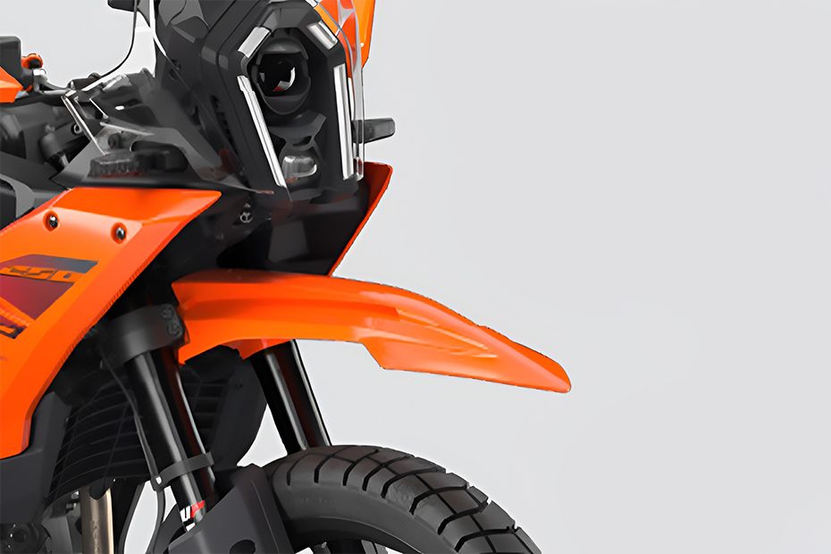 Front Mudguard & Suspension of 250 Adventure