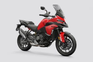 Front Right View of Multistrada V2