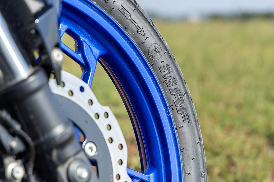 Front Tyre View of CB125 Hornet