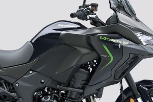 Fuel tank of Versys 1100
