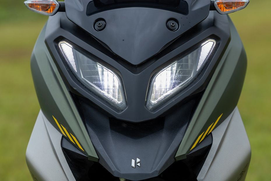 Head Light of Xoom 160