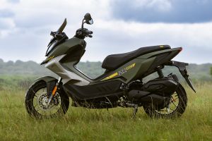 Left Side View of Xoom 160