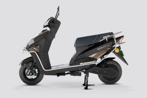 Left Side View of X One