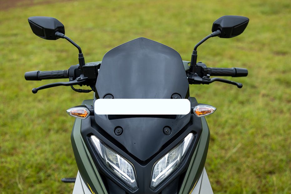 Back View Mirror of Xoom 160