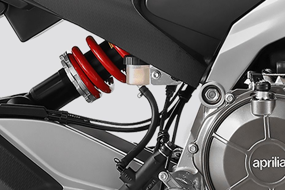 Rear Suspension View of RS 660