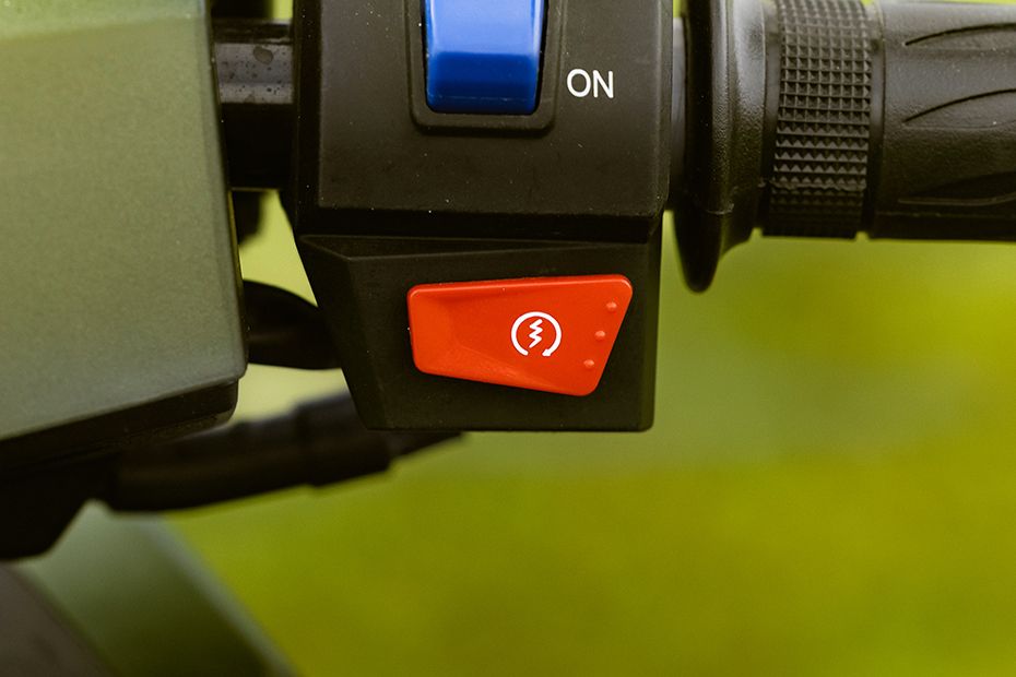 Foot Rest View of Xoom 160