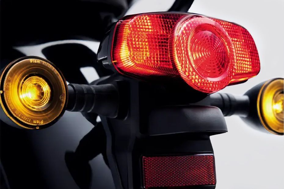 Tail Light of CB350C