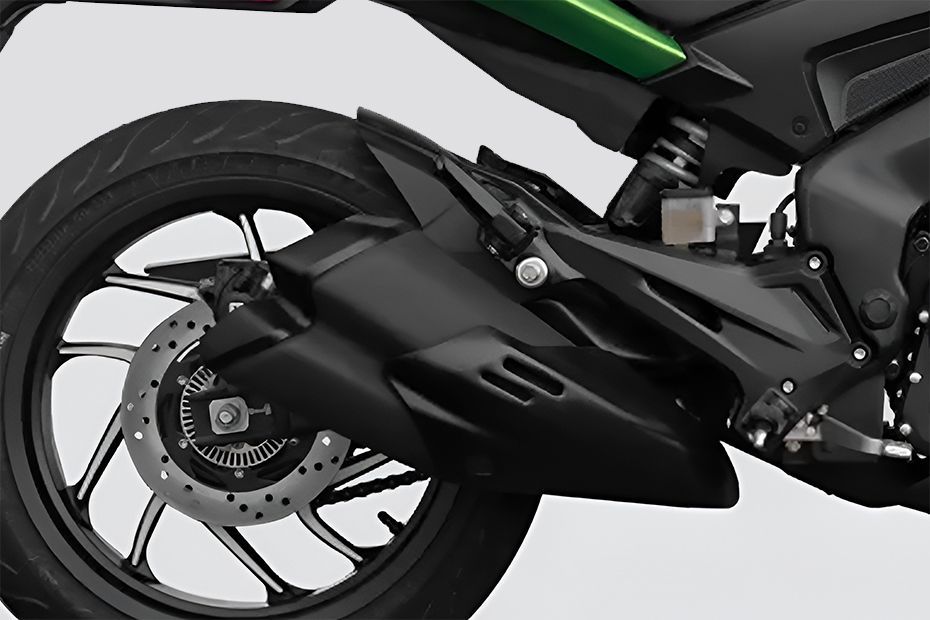 Exhaust View of Dominar 400