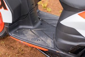 Foot Space View of SR 175 hp.e