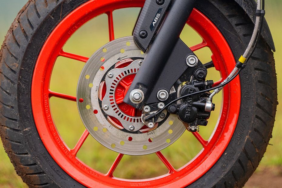 Front Brake View of SR 175 hp.e
