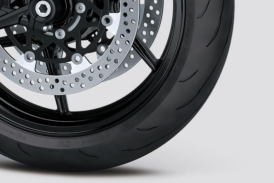 Front Tyre View of Z1100