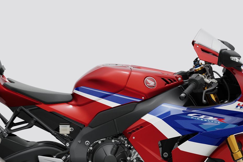 Fuel tank of CBR1000RR-R SP