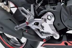 Gear Lever View of 450SS