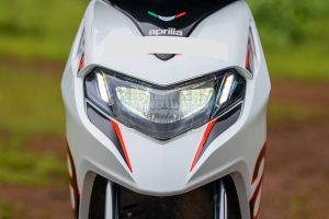 Head Light of SR 175 hp.e