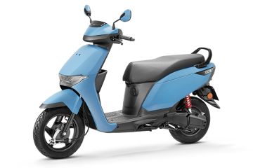 レッツ5 Honda QC1 vs Vespa ZX - Compare Prices, Specs, Features