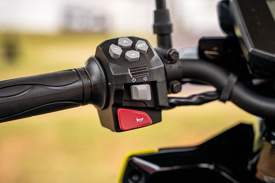 Indicator Controller of NTorq 150