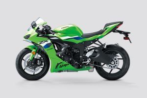 Left Side View of Ninja ZX-6R