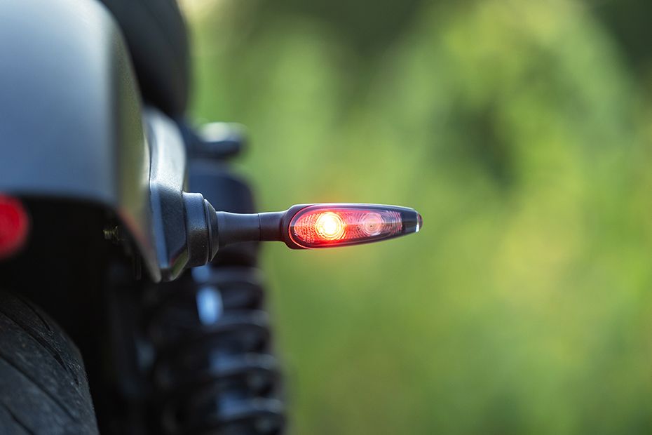 Rear Indicator View of Roadster