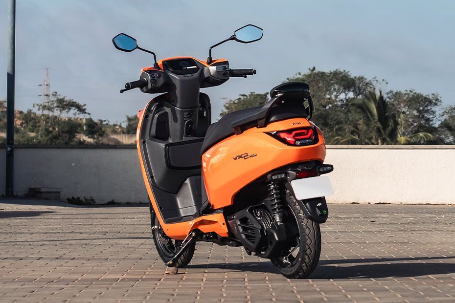 Rear Left View of VX2