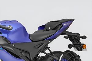 Seat of R15 V4