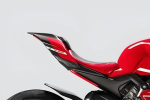Seat of Superleggera V4
