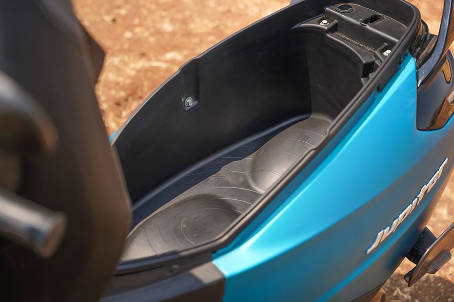 Seat Storage Side View of Jupiter