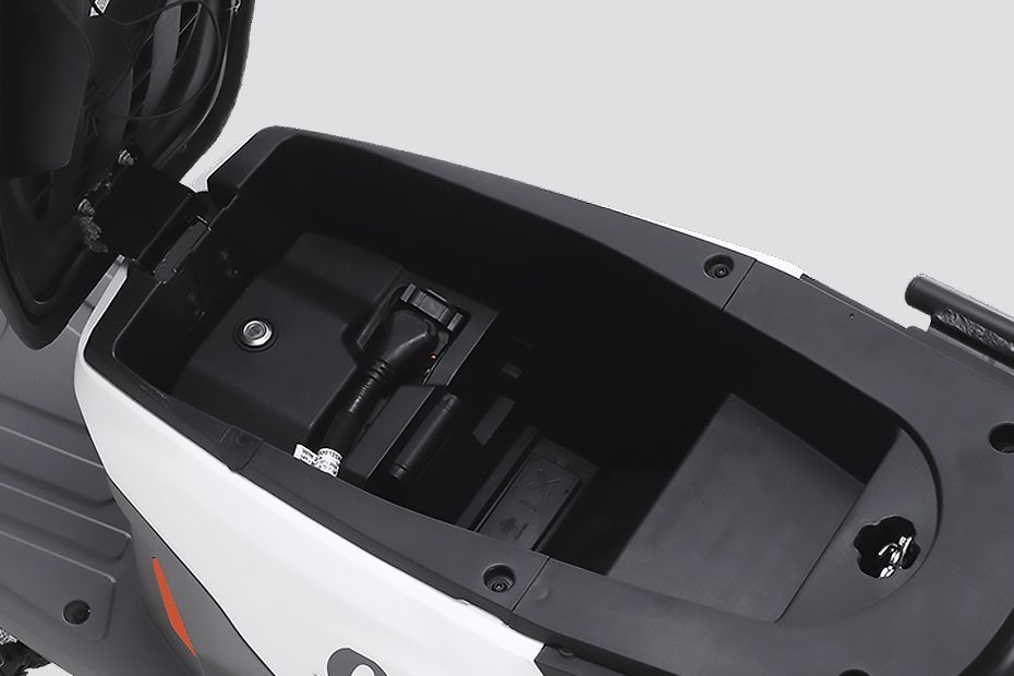 Seat Storage Side View of OoWah