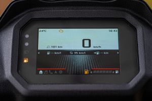 Speedometer of SR 175 hp.e