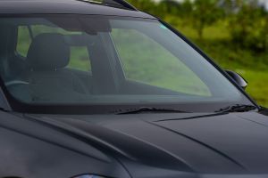 Wiper with full windshield Image of Taigun
