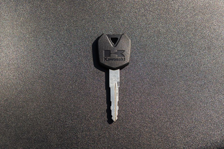 Key (Back) of Versys X 300
