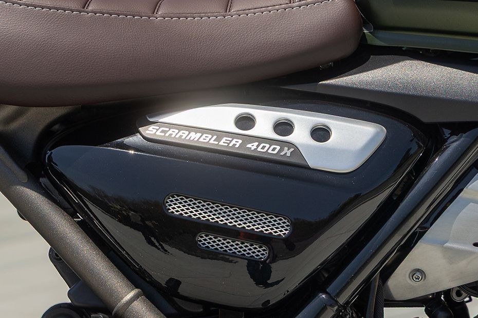 Central Panel of Scrambler 400 X