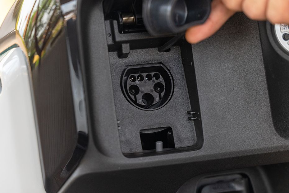 Charging Port EC-06