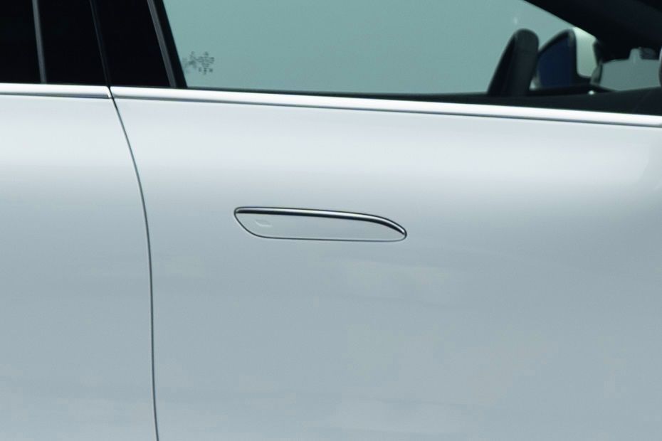 Door Handle Image of C Class Electric