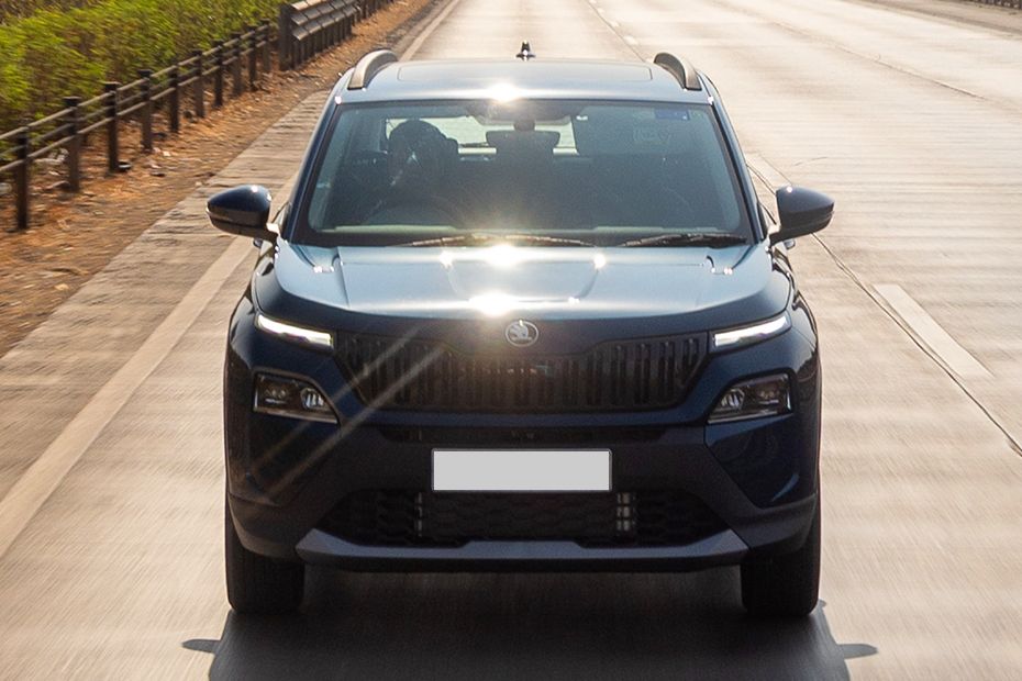Driving: Front View Image of Kylaq