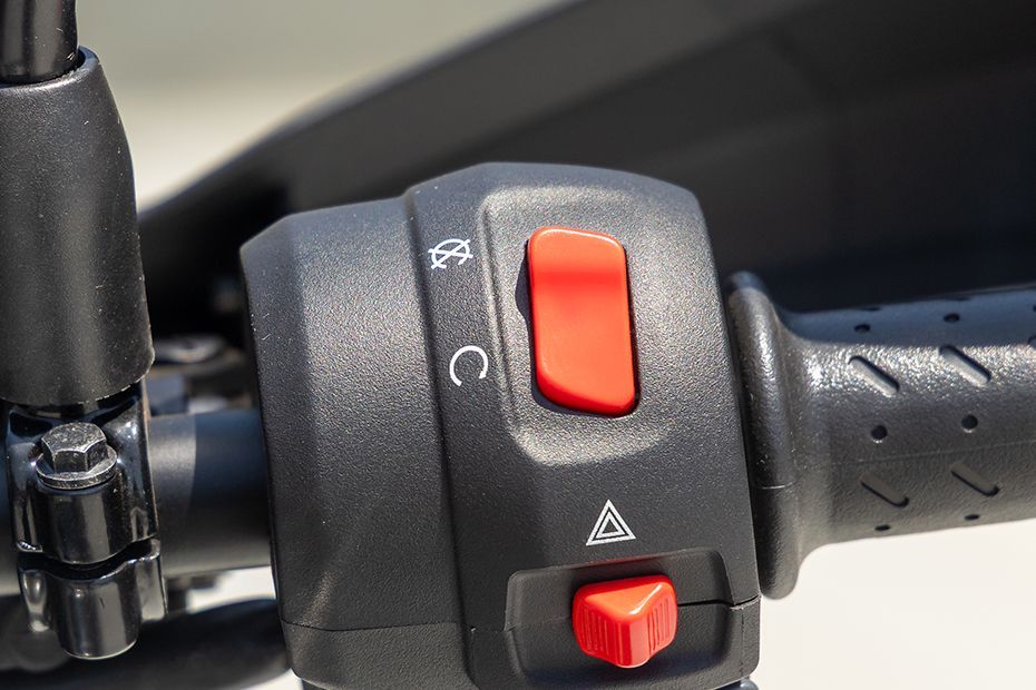 Engine Kill Switch of Scrambler 400 X