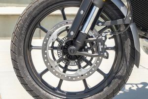 Front Brake of Scrambler 400 X