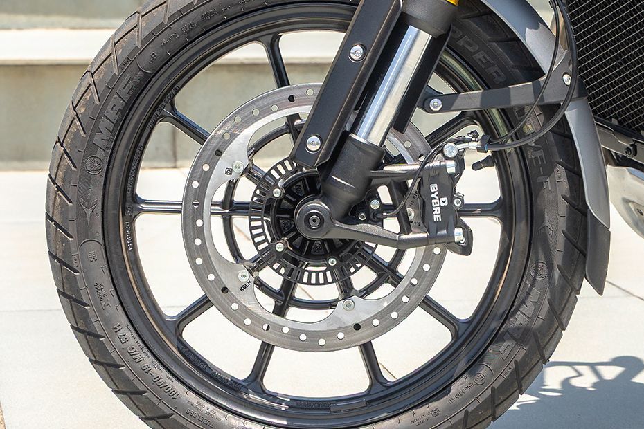 Front Brake of Scrambler 400 X