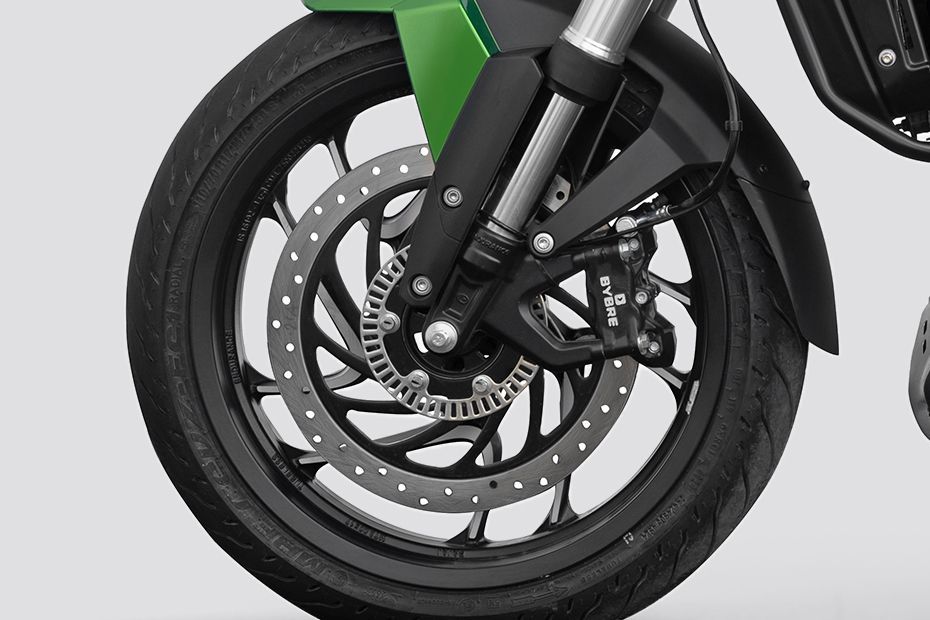 Front Brake of Dominar 400
