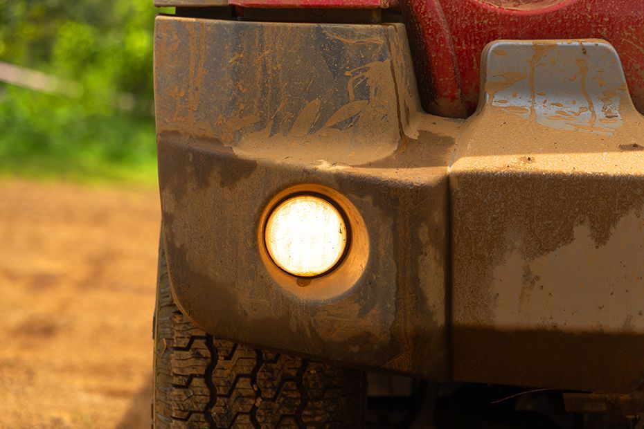 Front Fog Lamp Image of Thar
