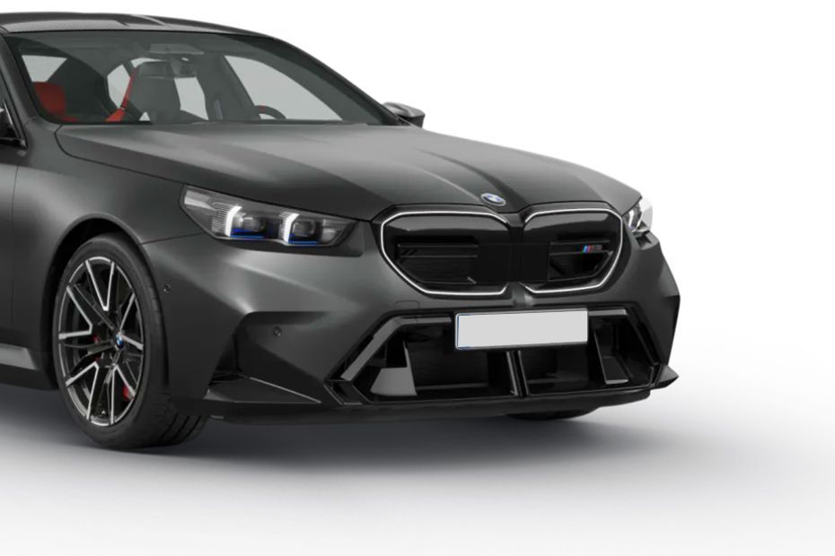 Front Grille Image of M5